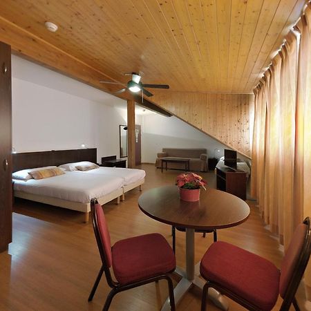 Calvy Hotel Geneva Luaran gambar